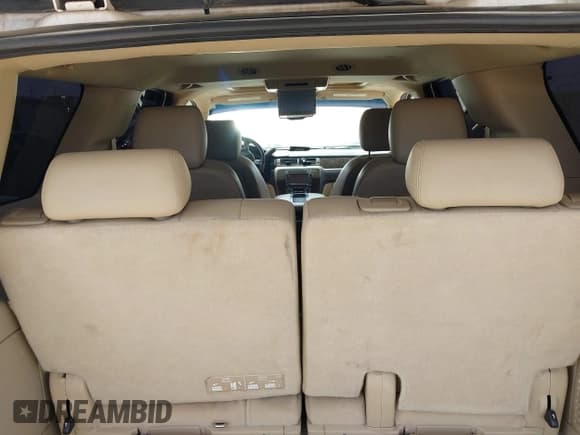 ✅ 2012 GMC Yukon Denali • VIN: 1GKS1EEFXCR317918 • Lot: 43254497. Listed on IAAI with 194,215 mi. Free auction sales archive from the USA and detailed vehicle history report at DreamBid. Image 8.