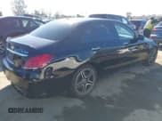 ✅ 2019 Mercedes-Benz C 43 AMG • VIN: 55SWF6EB1KU285008 • Lot: 41743022. Wystawiony na IAAI z przebiegiem 83 640 mil. Bezpłatny archiwum sprzedaży aukcyjnych z USA i szczegółowy raport historii pojazdu na DreamBid. Zdjęcie 4.