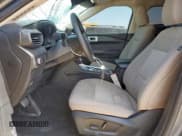 ✅ 2022 Ford Explorer • VIN: 1FMSK7BH9NGB31212 • Lot: 61222145. Wystawiony na Copart z przebiegiem 28 000 mil. Bezpłatny archiwum sprzedaży aukcyjnych z USA i szczegółowy raport historii pojazdu na DreamBid. Zdjęcie 7.