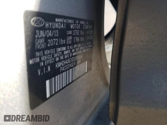 ✅ 2013 Hyundai Elantra Limited • VIN: KMHDH4AEXDU895597 • Lot: 87402314. Listed on Copart with 97,107 mi. Free auction sales archive from the USA and detailed vehicle history report at DreamBid. Image 14.