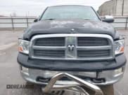 ✅ 2010 Dodge 1500 SLT • VIN: 1D7RV1CT9AS130617 • Lot: 41324569. Wystawiony na IAAI z przebiegiem 207 501 mil. Bezpłatny archiwum sprzedaży aukcyjnych z USA i szczegółowy raport historii pojazdu na DreamBid. Zdjęcie 12.