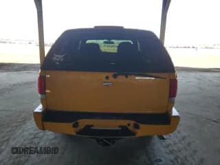 ✅ 2004 Chevrolet Blazer LS • VIN: 1GNCS18X34K151916 • Lot: 57501035. Wystawiony na Copart z przebiegiem 191 104 mil. Bezpłatny archiwum sprzedaży aukcyjnych z USA i szczegółowy raport historii pojazdu na DreamBid. Zdjęcie 6.