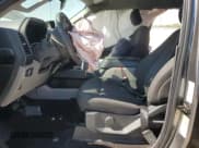 ✅ 2018 Ford F-150 XL • VIN: 1FTEW1CP7JKE92423 • Lot: 82518835. Wystawiony na Copart z przebiegiem 94 987 mil. Bezpłatny archiwum sprzedaży aukcyjnych z USA i szczegółowy raport historii pojazdu na DreamBid. Zdjęcie 7.