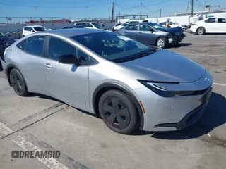 ✅ 2025 Toyota Prius LE • VIN: JTDACAAU4S3064837 • Lot: 43475259. Listed on IAAI with 674 mi. Free auction sales archive from the USA and detailed vehicle history report at DreamBid. Image 1.