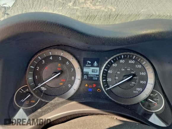 ✅ 2018 Infiniti Q70 Luxe • VIN: JN1BY1PR6JM370670 • Lot: 92944605. Listed on Copart with 189,604 mi. Free auction sales archive from the USA and detailed vehicle history report at DreamBid. Image 9.