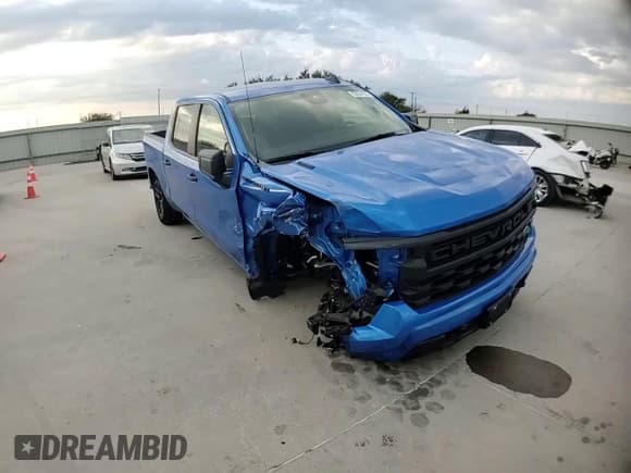 ✅ 2026 Chevrolet Silverado 1500 Custom • VIN: 1GCPABEK7TZ126843 • Лот: 82631675. Опубликован ранее на Copart с пробегом 1 503 миль. Бесплатный доступ к архиву аукционных продаж из США и подробный отчёт об истории автомобиля на DreamBid. Изображение 14.