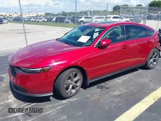 ✅ 2024 Honda Accord EX • VIN: 1HGCY1F38RA008305 • Lot: 43378098. Wystawiony na IAAI z przebiegiem 33 487 mil. Bezpłatny archiwum sprzedaży aukcyjnych z USA i szczegółowy raport historii pojazdu na DreamBid. Zdjęcie 2.