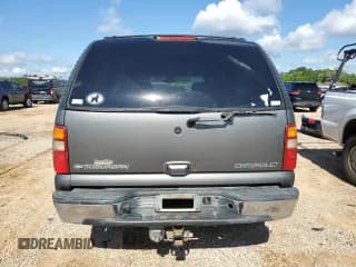 ✅ 2002 Chevrolet Suburban LS • VIN: 3GNEC16Z02G326802 • Лот: 56703835. Опубликован ранее на Copart с пробегом 139 480 миль. Бесплатный доступ к архиву аукционных продаж из США и подробный отчёт об истории автомобиля на DreamBid. Изображение 6.