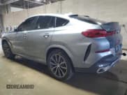 ✅ 2024 BMW X6 xDrive40i • VIN: 5UX33EX01R9S30113 • Лот: 62905085. Опубликован ранее на Copart с пробегом 10 076 миль. Бесплатный доступ к архиву аукционных продаж из США и подробный отчёт об истории автомобиля на DreamBid. Изображение 2.