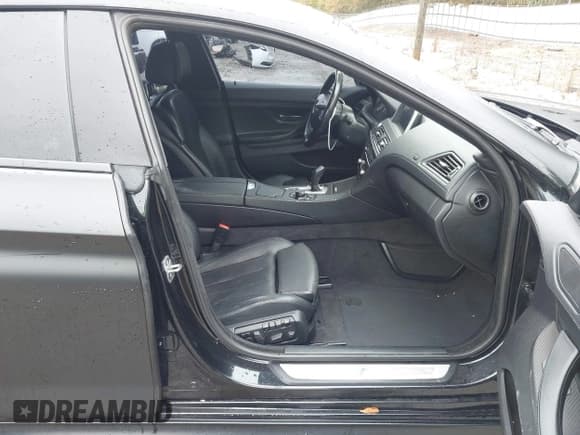 ✅ 2013 BMW 6 Series 650i • VIN: WBA6B2C55DD128236 • Лот: 43563158. Опубликован ранее на IAAI с пробегом 120 063 миль. Бесплатный доступ к архиву аукционных продаж из США и подробный отчёт об истории автомобиля на DreamBid. Изображение 5.