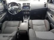 ✅ 2011 Mitsubishi Outlander SE • VIN: JA4AP4AU0BZ020573 • Lot: 86147075. Wystawiony na Copart z przebiegiem 135 668 mil. Bezpłatny archiwum sprzedaży aukcyjnych z USA i szczegółowy raport historii pojazdu na DreamBid. Zdjęcie 8.