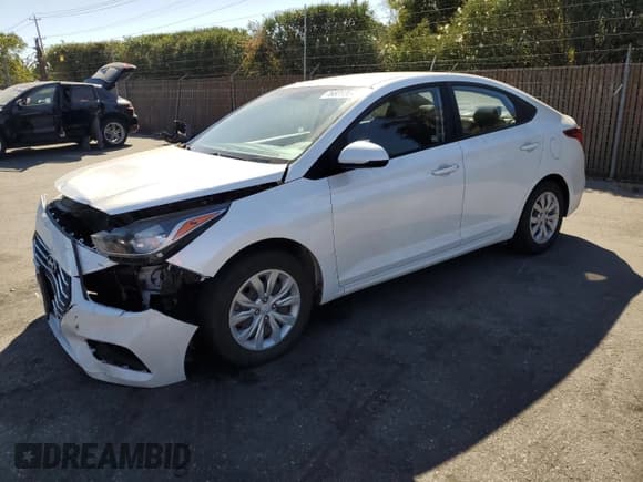 ✅ 2019 Hyundai Accent SE • VIN: 3KPC24A30KE060975 • Лот: 76835004. Опубликован ранее на Copart с пробегом 79 346 миль. Бесплатный доступ к архиву аукционных продаж из США и подробный отчёт об истории автомобиля на DreamBid. Изображение 1.