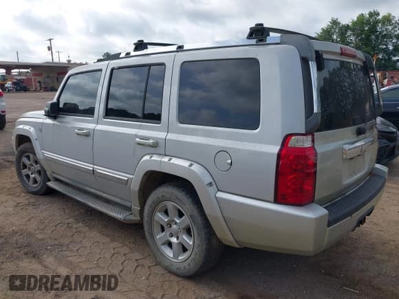 ✅ 2006 Jeep Commander Limited • VIN: 1J8HG58N16C189558 • Lot: 42710415. Listed on IAAI with 174,404 mi. Free auction sales archive from the USA and detailed vehicle history report at DreamBid. Image 3.