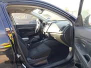 ✅ 2021 Mitsubishi Outlander ES • VIN: JA4APUAU2MU009168 • Lot: 43316709. Listed on IAAI with 27,685 mi. Free auction sales archive from the USA and detailed vehicle history report at DreamBid. Image 5.