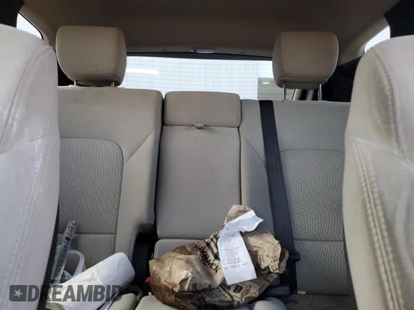 ✅ 2017 Hyundai Santa Fe 2.4L • VIN: 5XYZT3LBXHG381570 • Lot: 93273385. Listed on Copart with 115,796 mi. Free auction sales archive from the USA and detailed vehicle history report at DreamBid. Image 10.