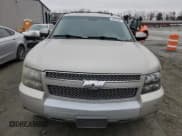 ✅ 2009 Chevrolet Suburban 1LT • VIN: 1GNFK26339R279705 • Lot: 44591325. Wystawiony na Copart z przebiegiem 261 810 mil. Bezpłatny archiwum sprzedaży aukcyjnych z USA i szczegółowy raport historii pojazdu na DreamBid. Zdjęcie 5.