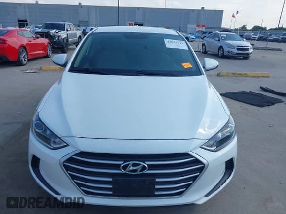 ✅ 2018 Hyundai Elantra SEL • VIN: 5NPD84LF1JH321910 • Lot: 43075719. Listed on IAAI with 140,685 mi. Free auction sales archive from the USA and detailed vehicle history report at DreamBid. Image 12.