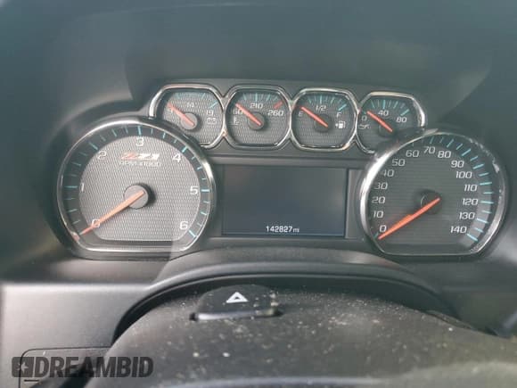 ✅ 2016 Chevrolet Silverado 1500 LT • VIN: 3GCUKREC1GG225617 • Лот: 74351424. Опубликован ранее на Copart с пробегом 142 827 миль. Бесплатный доступ к архиву аукционных продаж из США и подробный отчёт об истории автомобиля на DreamBid. Изображение 9.