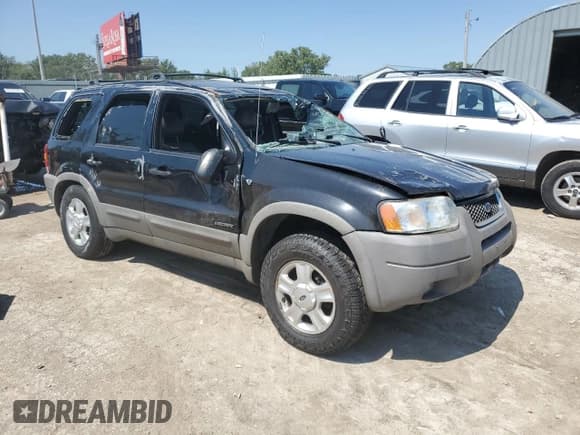 ✅ 2002 Ford Escape XLT Choice • VIN: 1FMYU04162KB44584 • Lot: 71087815. Listed on Copart with 177,330 mi. Free auction sales archive from the USA and detailed vehicle history report at DreamBid. Image 4.