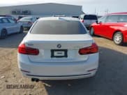 ✅ 2018 BMW 3 Series 330i • VIN: WBA8B9G58JNV00220 • Lot: 43516070. Wystawiony na IAAI z przebiegiem 113 508 mil. Bezpłatny archiwum sprzedaży aukcyjnych z USA i szczegółowy raport historii pojazdu na DreamBid. Zdjęcie 16.