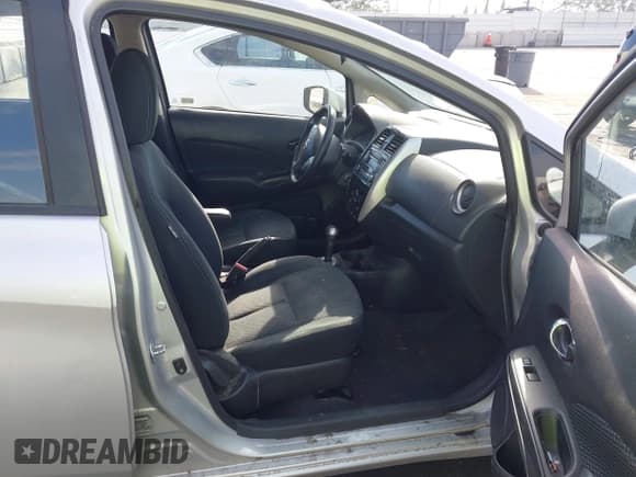 ✅ 2015 Nissan Note S • VIN: 3N1CE2CP8FL404794 • Лот: 43846338. Опубликован ранее на IAAI с пробегом 141 966 миль. Бесплатный доступ к архиву аукционных продаж из США и подробный отчёт об истории автомобиля на DreamBid. Изображение 5.