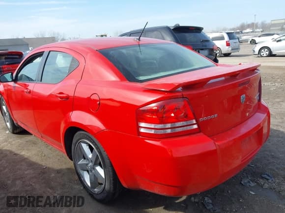 ✅ 2009 Dodge Avenger • VIN: 1B3LC56V69N554763 • Лот: 41657083. Опубликован ранее на IAAI с пробегом 194 782 миль. Бесплатный доступ к архиву аукционных продаж из США и подробный отчёт об истории автомобиля на DreamBid. Изображение 3.