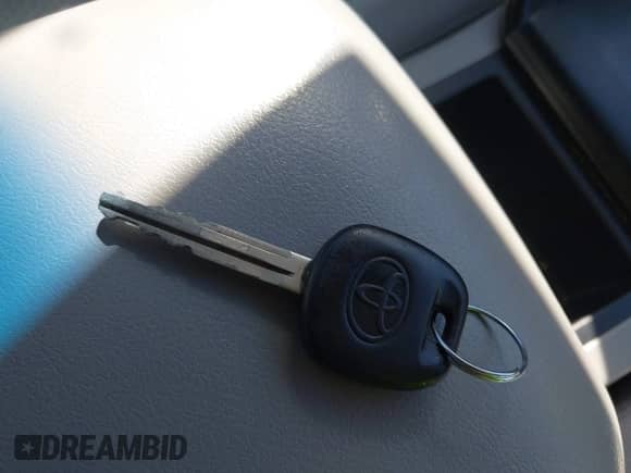 2013 Toyota Camry L с VIN 4T1BF1FK4DU683000, выставлен на аукционе IAAI как лот 43493307 с пробегом 120 692 миль миль и . История ставок и продаж доступна на DreamBid. Изображение 11.