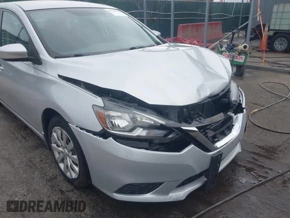 ✅ 2016 Nissan Sentra SV • VIN: 3N1AB7AP4GY228914 • Lot: 43568583. Wystawiony na IAAI z przebiegiem 133 943 mil. Bezpłatny archiwum sprzedaży aukcyjnych z USA i szczegółowy raport historii pojazdu na DreamBid. Zdjęcie 17.