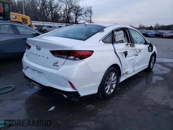 ✅ 2018 Hyundai Sonata SE • VIN: 5NPE24AFXJH647228 • Лот: 70587472. Опубликован ранее на Copart с пробегом 41 416 миль. Бесплатный доступ к архиву аукционных продаж из США и подробный отчёт об истории автомобиля на DreamBid. Изображение 3.