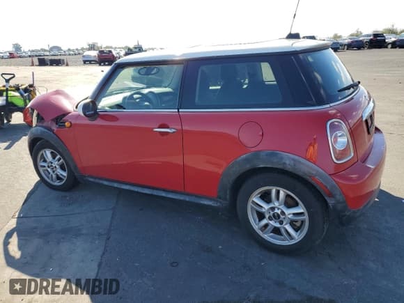 ✅ 2012 MINI Hardtop • VIN: WMWSU3C56CT540863 • Lot: 93557405. Wystawiony na Copart z przebiegiem 177 467 mil. Bezpłatny archiwum sprzedaży aukcyjnych z USA i szczegółowy raport historii pojazdu na DreamBid. Zdjęcie 2.
