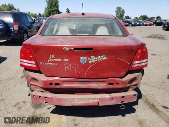 2008 Dodge Avenger SE z VIN 1B3LC46J78N187233, wystawiony jako Copart lot #66361515 z przebiegiem 221 342 mil mil oraz Szkoda całkowita • Salvage title. Historia ofert i sprzedaży dostępna na DreamBid. Obrazek 6.