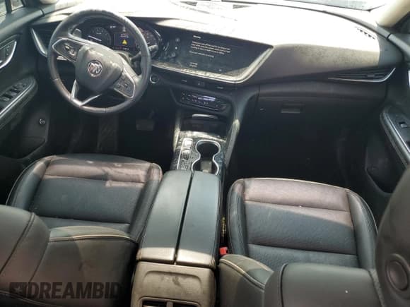 ✅ 2022 Buick Envision Essence • VIN: LRBFZPR41ND031769 • Лот: 62291385. Опубликован ранее на Copart с пробегом 71 581 миль. Бесплатный доступ к архиву аукционных продаж из США и подробный отчёт об истории автомобиля на DreamBid. Изображение 8.