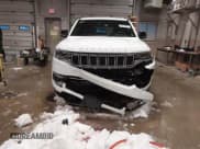 ✅ 2024 Jeep Wagoneer Series II • VIN: 1C4SJVBP3RS172571 • Lot: 43922807. Listed on IAAI with 50,317 mi. Free auction sales archive from the USA and detailed vehicle history report at DreamBid. Image 12.