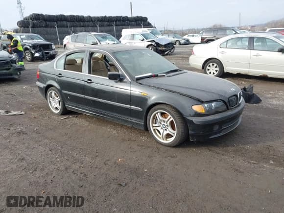 ✅ 2005 BMW 3 Series 330i • VIN: WBAEV53495KM38799 • Lot: 43858254. Wystawiony na IAAI z przebiegiem 151 000 mil. Bezpłatny archiwum sprzedaży aukcyjnych z USA i szczegółowy raport historii pojazdu na DreamBid. Zdjęcie 1.