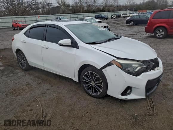 ✅ 2014 Toyota Corolla S Plus • VIN: 2T1BURHE3EC136105 • Lot: 95097475. Wystawiony na Copart z przebiegiem 180 647 mil. Bezpłatny archiwum sprzedaży aukcyjnych z USA i szczegółowy raport historii pojazdu na DreamBid. Zdjęcie 4.