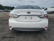 ✅ 2011 Hyundai Sonata Hybrid • VIN: KMHEC4A45BA003278 • Lot: 68259094. Wystawiony na Copart z przebiegiem 101 027 mil. Bezpłatny archiwum sprzedaży aukcyjnych z USA i szczegółowy raport historii pojazdu na DreamBid. Zdjęcie 6.