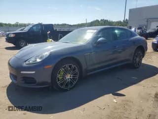 ✅ 2015 Porsche Panamera S E-Hybrid • VIN: WP0AD2A71FL041552 • Lot: 70126105. Wystawiony na Copart z przebiegiem 72 465 mil. Bezpłatny archiwum sprzedaży aukcyjnych z USA i szczegółowy raport historii pojazdu na DreamBid. Zdjęcie 1.