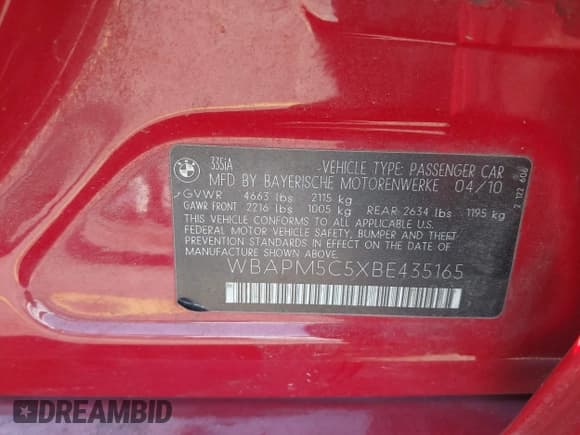 ✅ 2011 BMW 3 Series 335i • VIN: WBAPM5C5XBE435165 • Lot: 43570636. Wystawiony na IAAI z przebiegiem 157 335 mil. Bezpłatny archiwum sprzedaży aukcyjnych z USA i szczegółowy raport historii pojazdu na DreamBid. Zdjęcie 9.