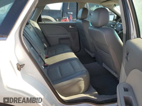 ✅ 2006 Mercury Montego Luxury • VIN: 1MEFM40156G612059 • Lot: 58973805. Listed on Copart with 172,352 mi. Free auction sales archive from the USA and detailed vehicle history report at DreamBid. Image 10.