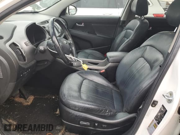 ✅ 2016 Kia Sportage EX • VIN: KNDPCCAC2G7868700 • Lot: 93365125. Wystawiony na Copart z przebiegiem 136 641 mil. Bezpłatny archiwum sprzedaży aukcyjnych z USA i szczegółowy raport historii pojazdu na DreamBid. Zdjęcie 7.