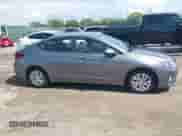 2019 Hyundai Elantra SE с VIN 5NPD74LF2KH419770, выставлен на аукционе IAAI как лот 43255477 с пробегом 127 673 миль миль и . История ставок и продаж доступна на DreamBid. Изображение 13.