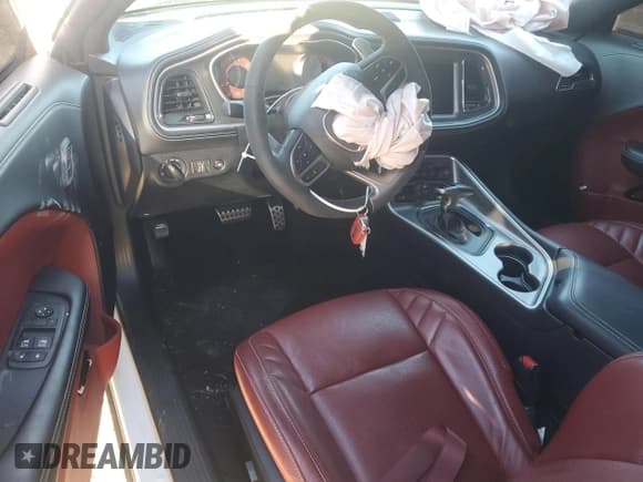 ✅ 2022 Dodge Challenger SRT Hellcat Redeye Widebody • VIN: 2C3CDZL90NH211013 • Lot: 79356874. Wystawiony na Copart z przebiegiem 13 494 mil. Bezpłatny archiwum sprzedaży aukcyjnych z USA i szczegółowy raport historii pojazdu na DreamBid. Zdjęcie 8.