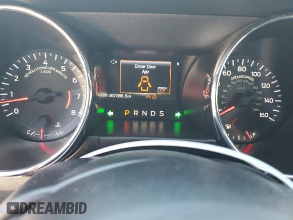 ✅ 2016 Ford Mustang GT • VIN: 1FA6P8CF5G5228437 • Lot: 84858595. Wystawiony na Copart z przebiegiem 67 365 mil. Bezpłatny archiwum sprzedaży aukcyjnych z USA i szczegółowy raport historii pojazdu na DreamBid. Zdjęcie 9.