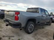 ✅ 2024 Chevrolet Silverado 2500HD Custom • VIN: 2GC1YME74R1161088 • Lot: 75397214. Wystawiony na Copart z przebiegiem Nie podano. Bezpłatny archiwum sprzedaży aukcyjnych z USA i szczegółowy raport historii pojazdu na DreamBid. Zdjęcie 3.