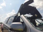 ✅ 2022 Chevrolet Suburban • VIN: 1GNSCEKT2NR124124 • Lot: 42671471. Wystawiony na IAAI z przebiegiem Nie podano. Bezpłatny archiwum sprzedaży aukcyjnych z USA i szczegółowy raport historii pojazdu na DreamBid. Zdjęcie 16.