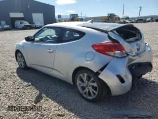 2017 Hyundai Veloster z VIN KMHTC6AD6HU313515, wystawiony jako Copart lot #67322364 z przebiegiem 52 208 mil mil oraz Szkoda całkowita • Salvage title. Historia ofert i sprzedaży dostępna na DreamBid. Obrazek 2.