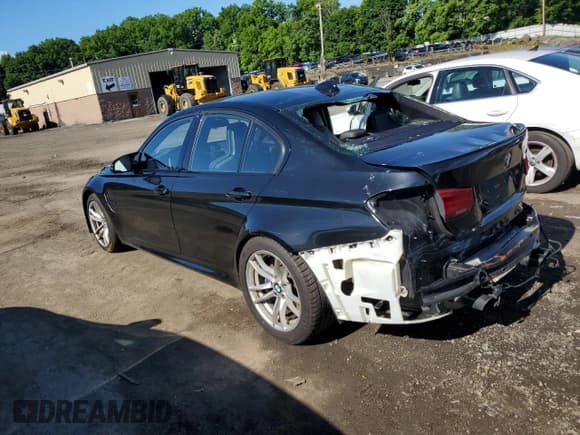 ✅ 2018 BMW M3 • VIN: WBS8M9C56J5J78978 • Lot: 57389154. Listed on Copart with 127,137 mi. Free auction sales archive from the USA and detailed vehicle history report at DreamBid. Image 2.