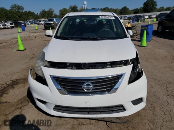 ✅ 2012 Nissan Versa SV • VIN: 3N1CN7AP9CL867510 • Лот: 82135455. Опубликован ранее на Copart с пробегом 127 208 миль. Бесплатный доступ к архиву аукционных продаж из США и подробный отчёт об истории автомобиля на DreamBid. Изображение 5.