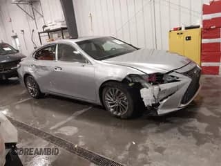 ✅ 2024 Lexus ES 300h Ultra Luxury • VIN: 58AFA1C14RU052520 • Lot: 43742270. Listed on IAAI with 14,582 mi. Free auction sales archive from the USA and detailed vehicle history report at DreamBid. Image 1.