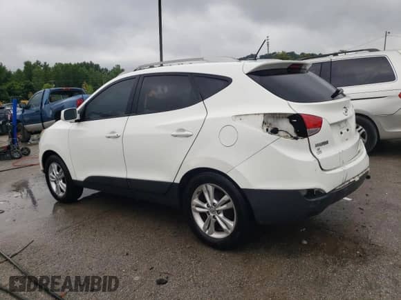 ✅ 2011 Hyundai Tucson Limited • VIN: KM8JU3ACXBU205528 • Lot: 64968664. Listed on Copart with 161,635 mi miles. Access the free auction sales archive from the USA and view a detailed vehicle history report at DreamBid. Image 2.